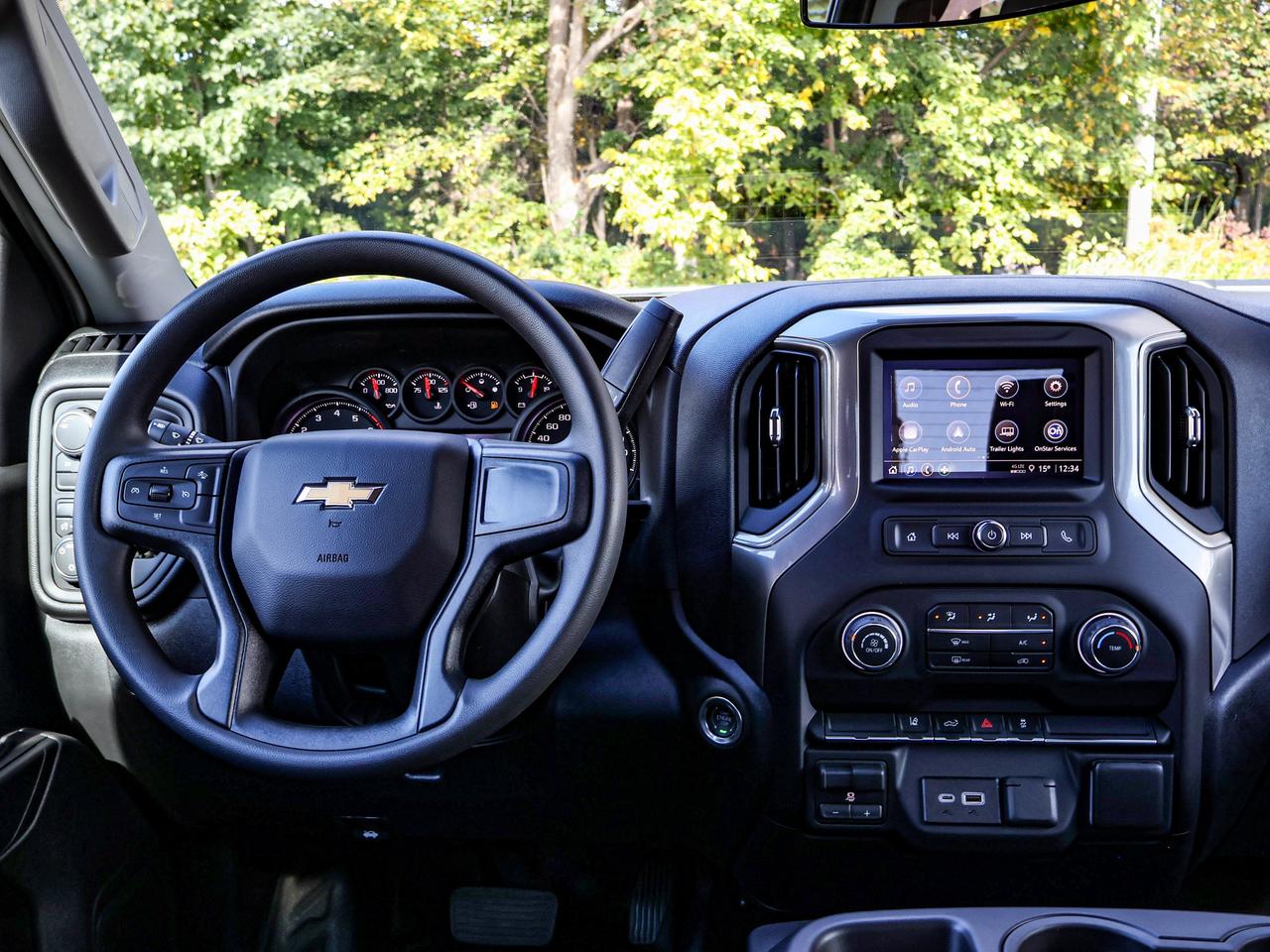 2026 Chevrolet SILVERADO 2500HD Work Truck Photo