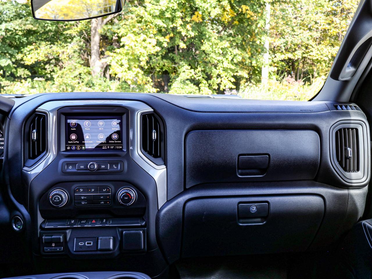 2026 Chevrolet SILVERADO 2500HD Work Truck Photo