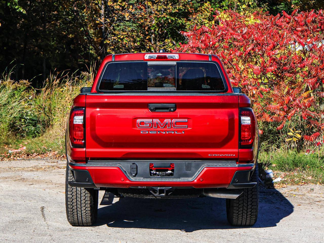 2026 GMC Canyon Denali Photo