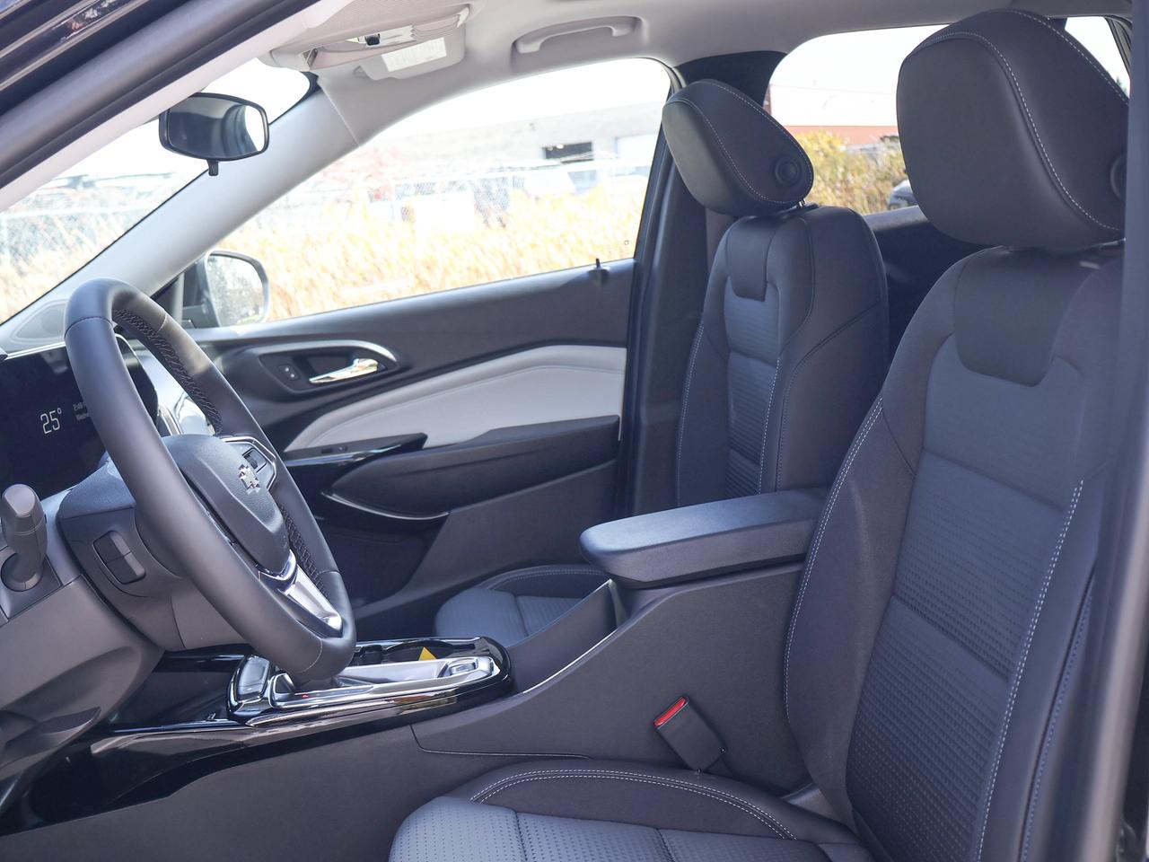 2026 Chevrolet Trax LT Photo