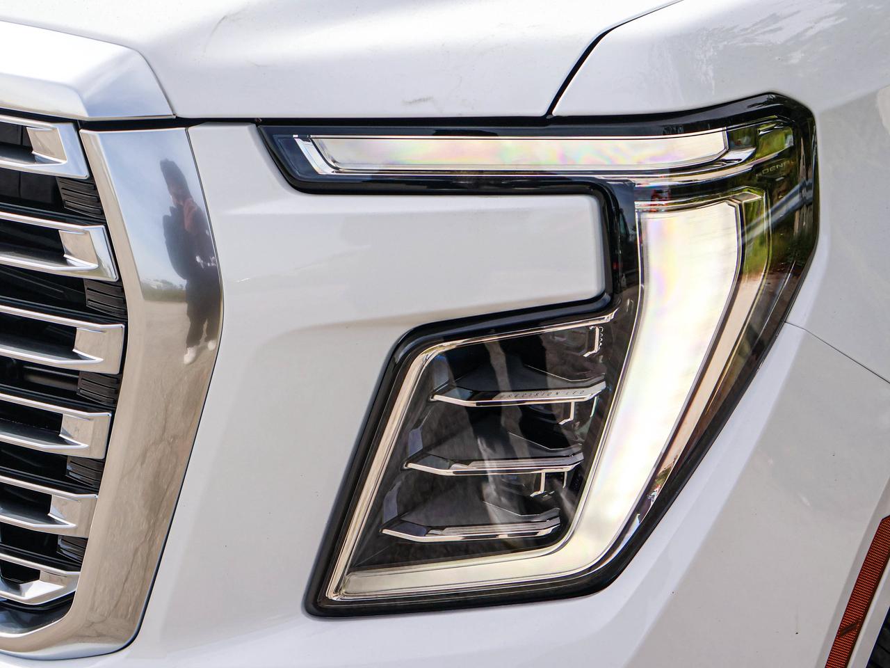 2027 GMC Yukon Denali Photo