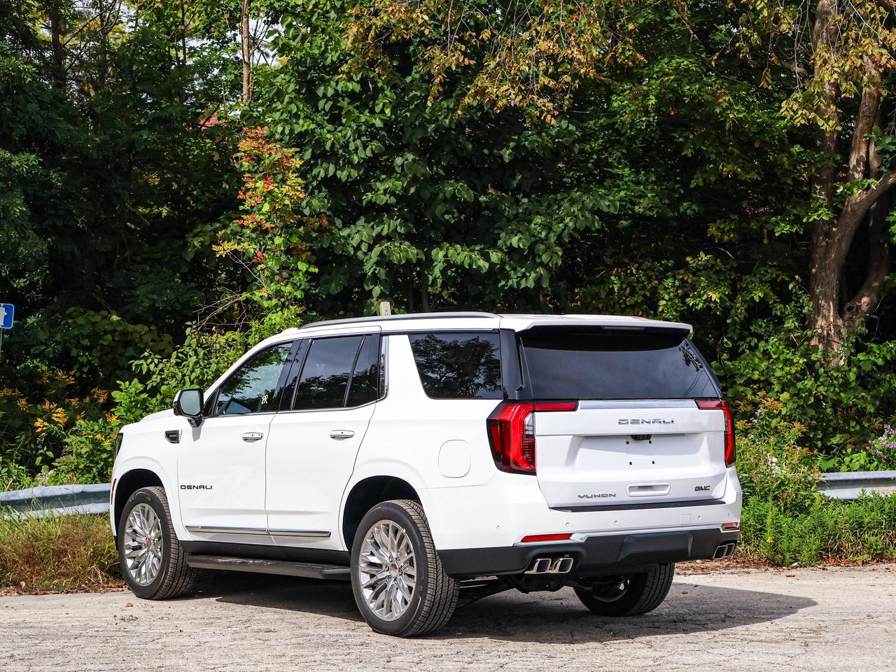 2027 GMC Yukon Denali Photo