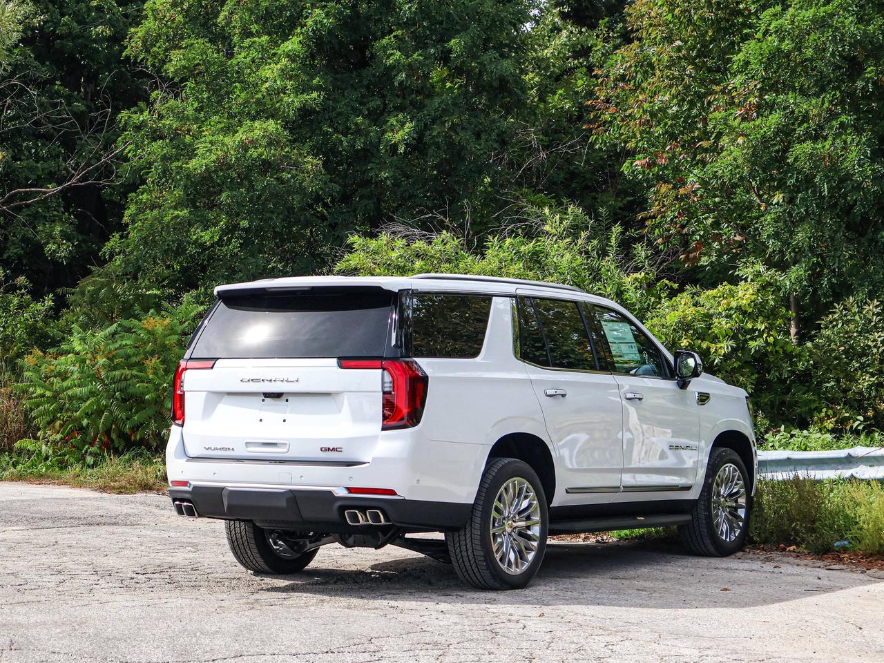 2027 GMC Yukon Denali Photo