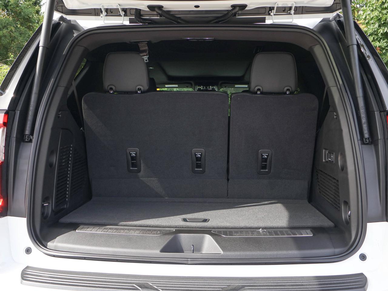 2027 GMC Yukon Denali Photo