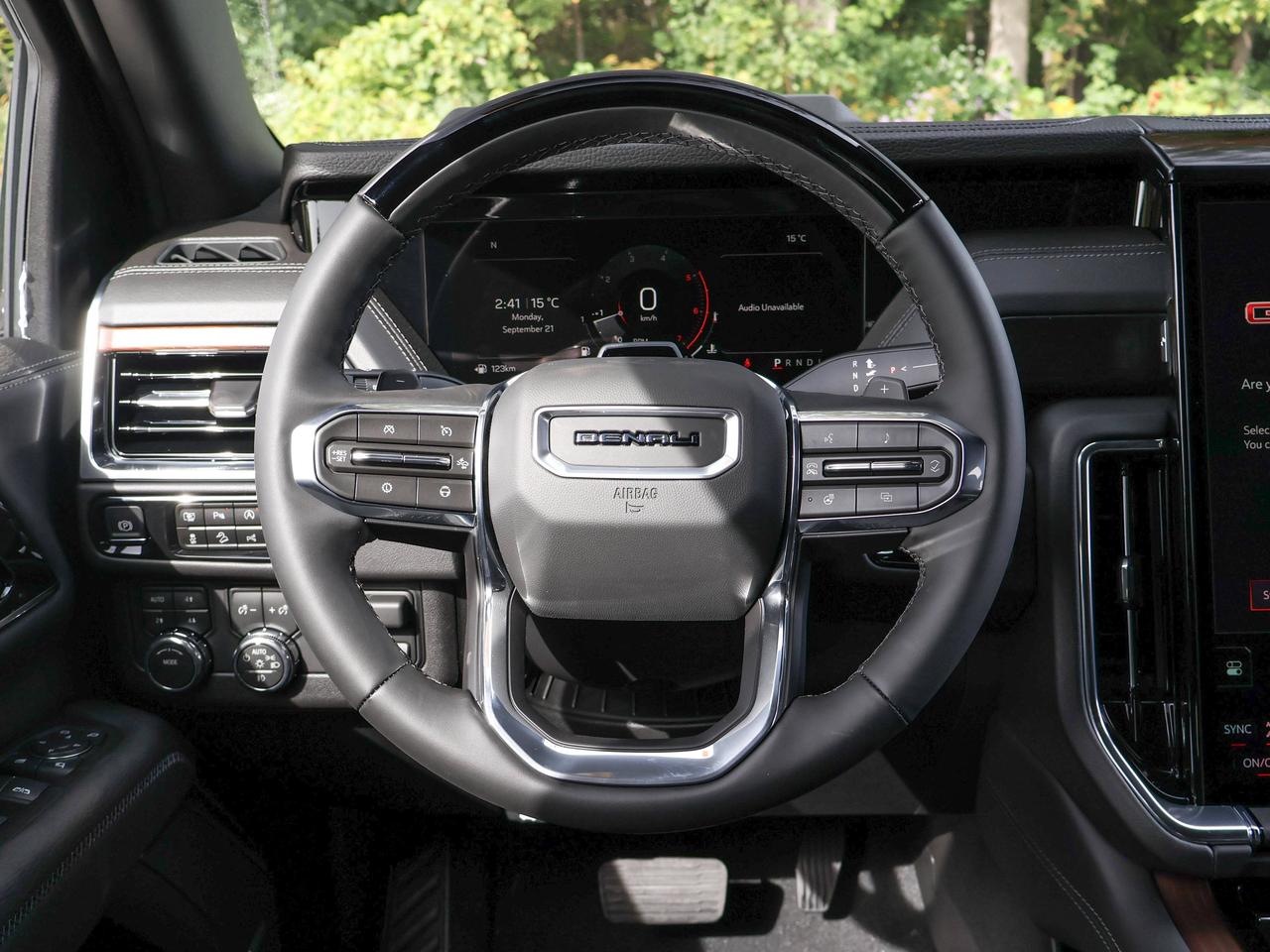 2027 GMC Yukon Denali Photo