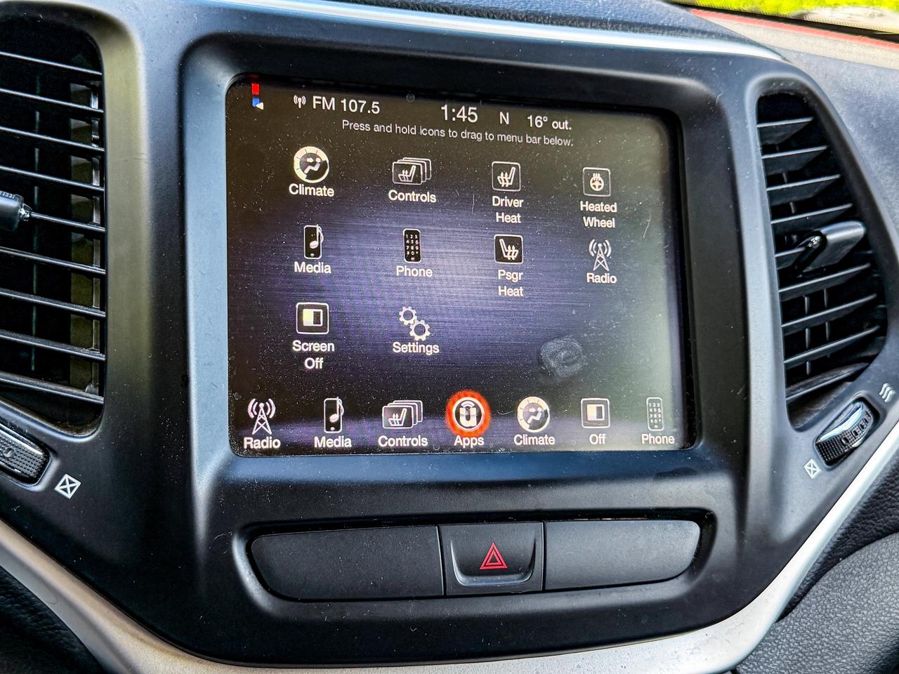 2016 Jeep Cherokee Trailhawk Photo