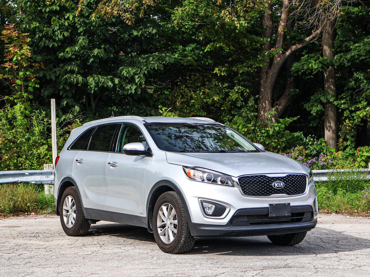 2017 Kia Sorento LX Photo