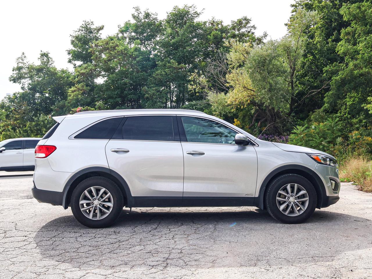 2017 Kia Sorento LX Photo