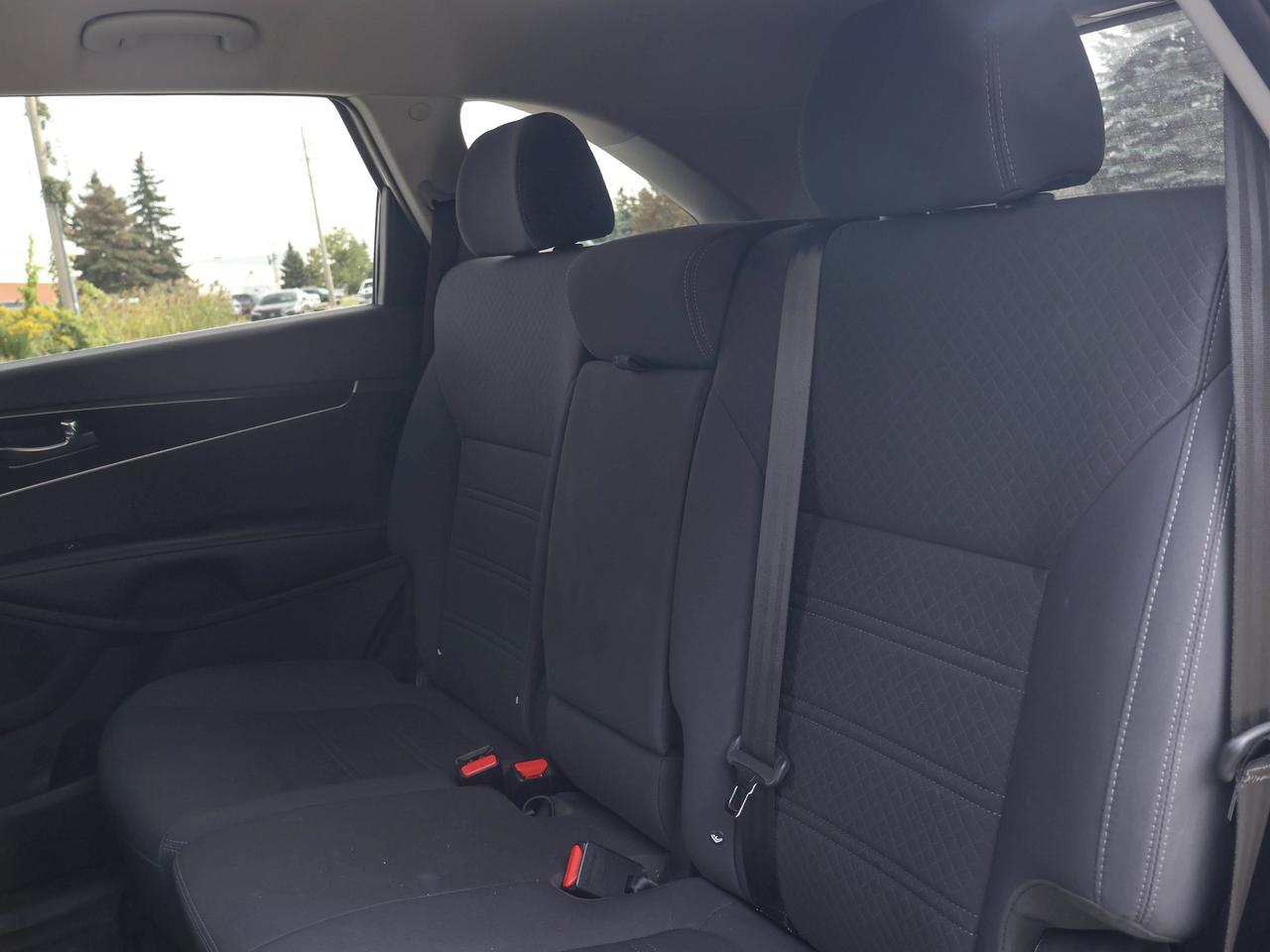 2017 Kia Sorento LX Photo