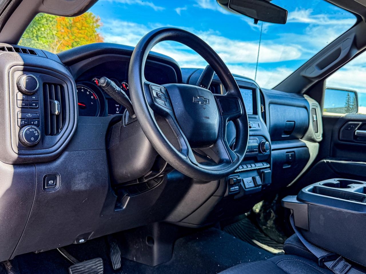 2024 Chevrolet Silverado 1500 Custom Trail Boss Photo