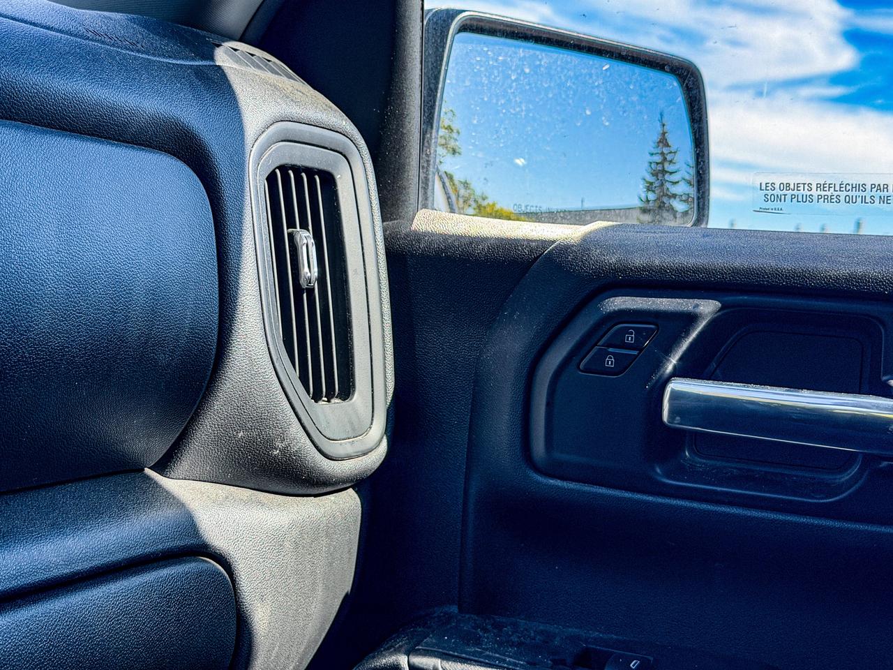 2024 Chevrolet Silverado 1500 Custom Trail Boss Photo