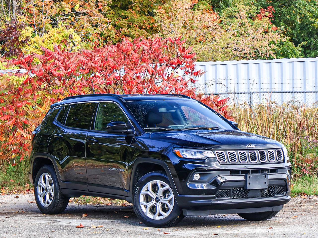 2025 Jeep Compass NORTH Photo5