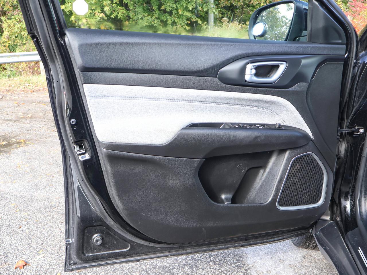 2025 Jeep Compass NORTH Photo