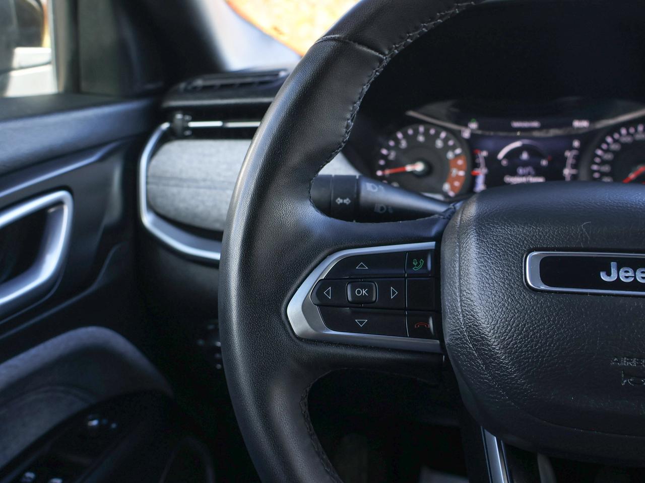 2025 Jeep Compass NORTH Photo