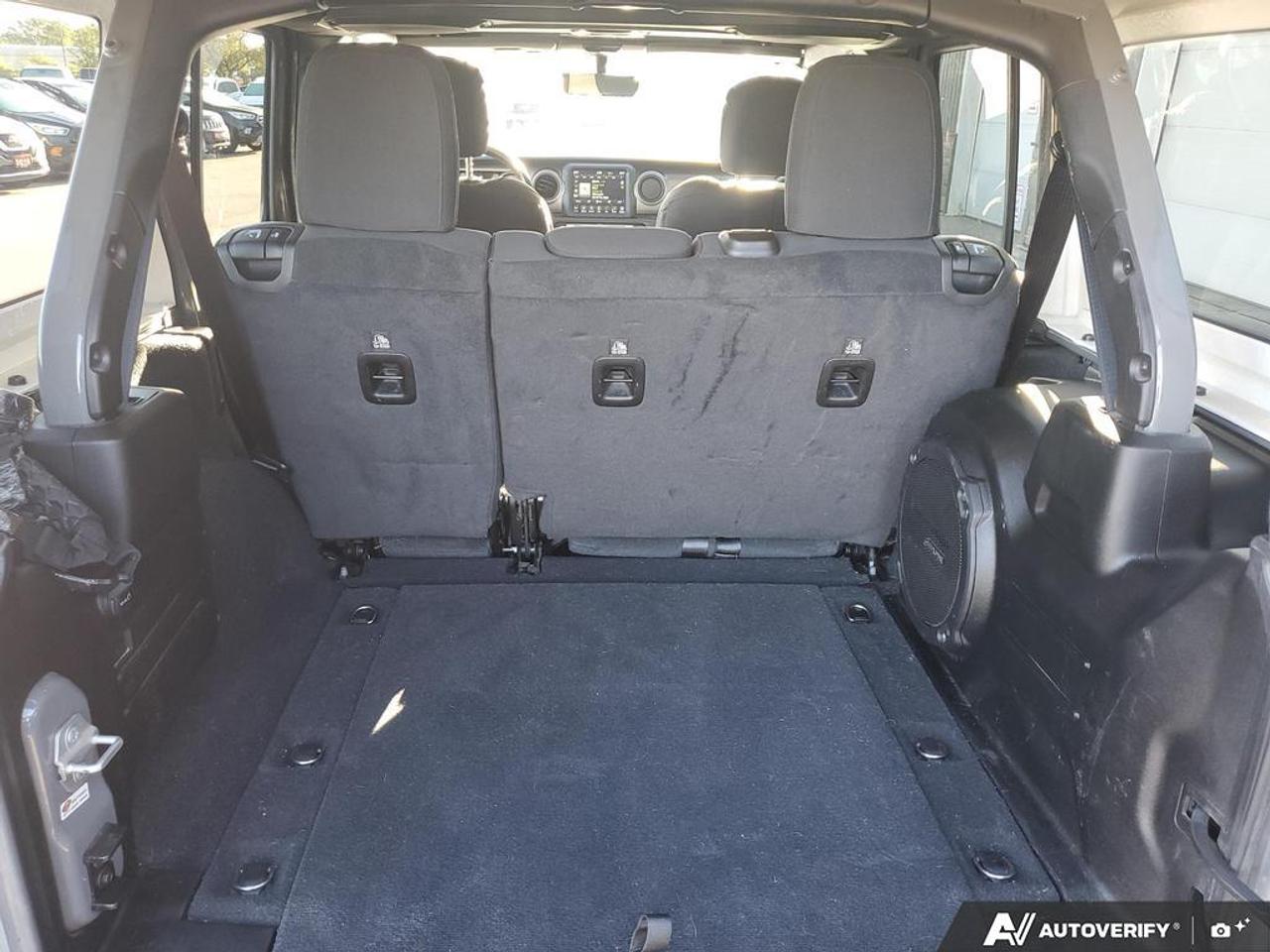 2021 Jeep Wrangler UNLIMITED WILLYS 4X4-Technology PKG-Convenience Gr Photo