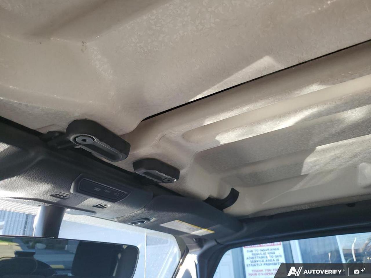 2021 Jeep Wrangler UNLIMITED WILLYS 4X4-Technology PKG-Convenience Gr Photo