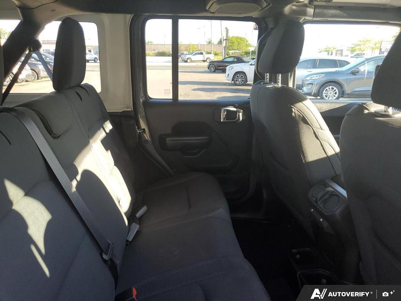 2021 Jeep Wrangler UNLIMITED WILLYS 4X4-Technology PKG-Convenience Gr Photo