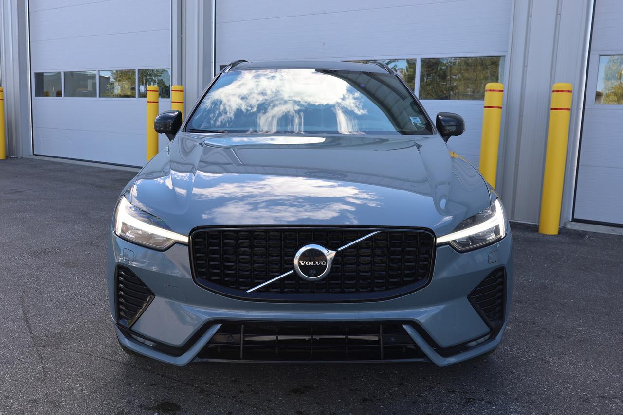 2022 Volvo XC60 AWD R-Design - NAVI|PANO|CAMERA|BLINDSPOT|2xRIMS Photo
