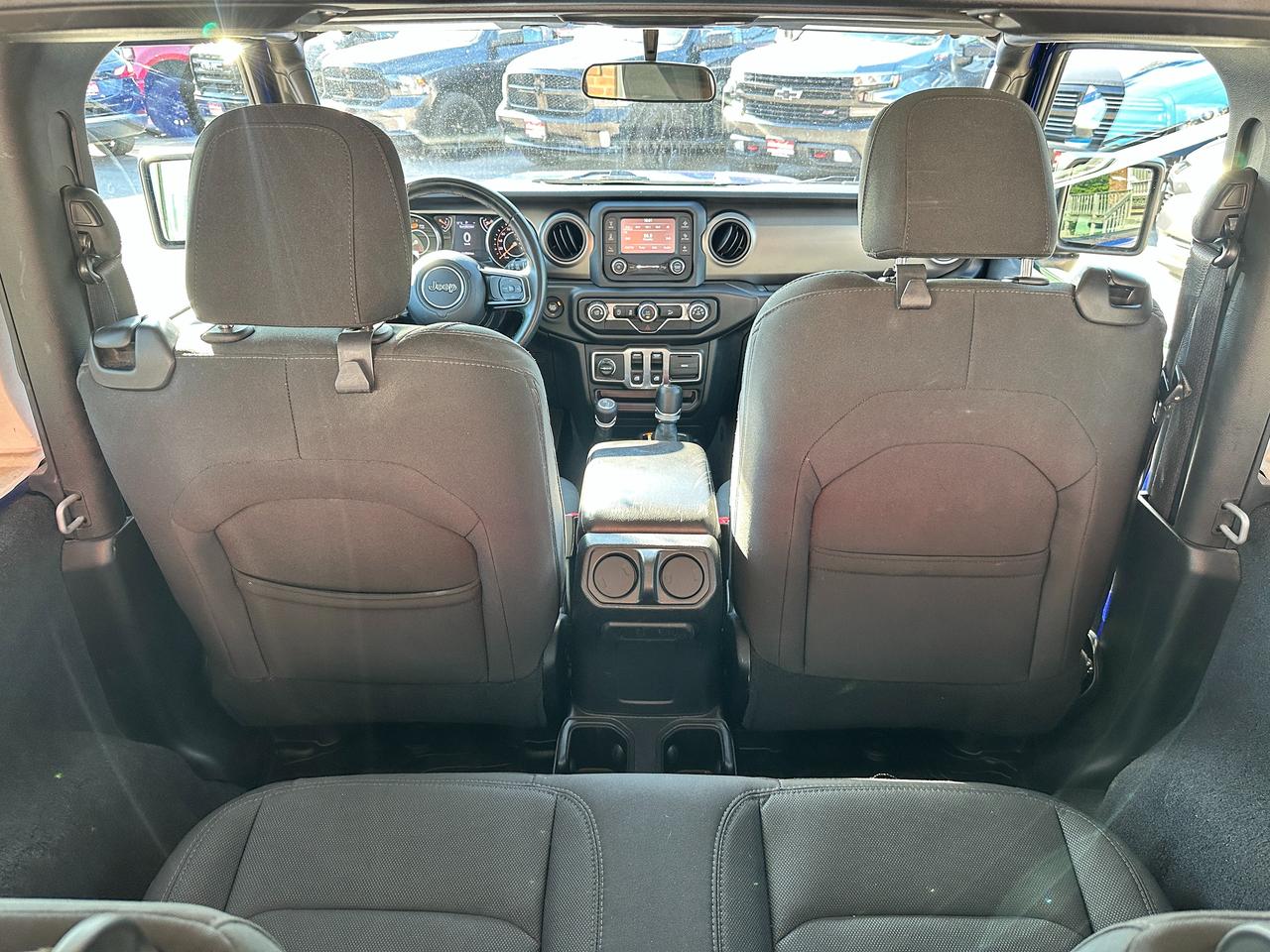 2018 Jeep Wrangler Sport 2-Door Cloth Bluetooth BackupCam HardTop A/C Photo