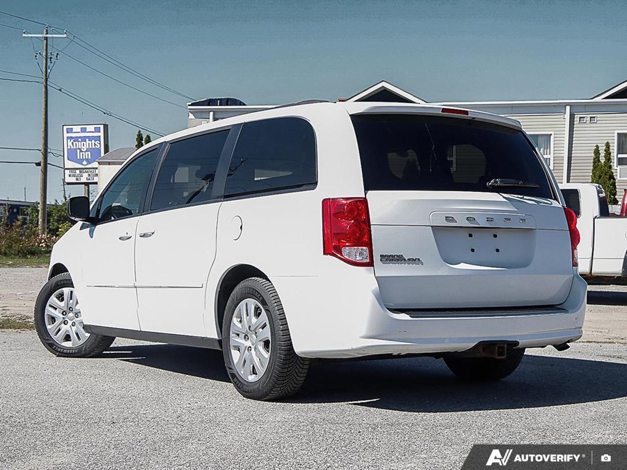 2015 Dodge Grand Caravan SXT, LOW KM'S, REMOTE START, ECON, FULL STOW-N-GO, - Photo #4