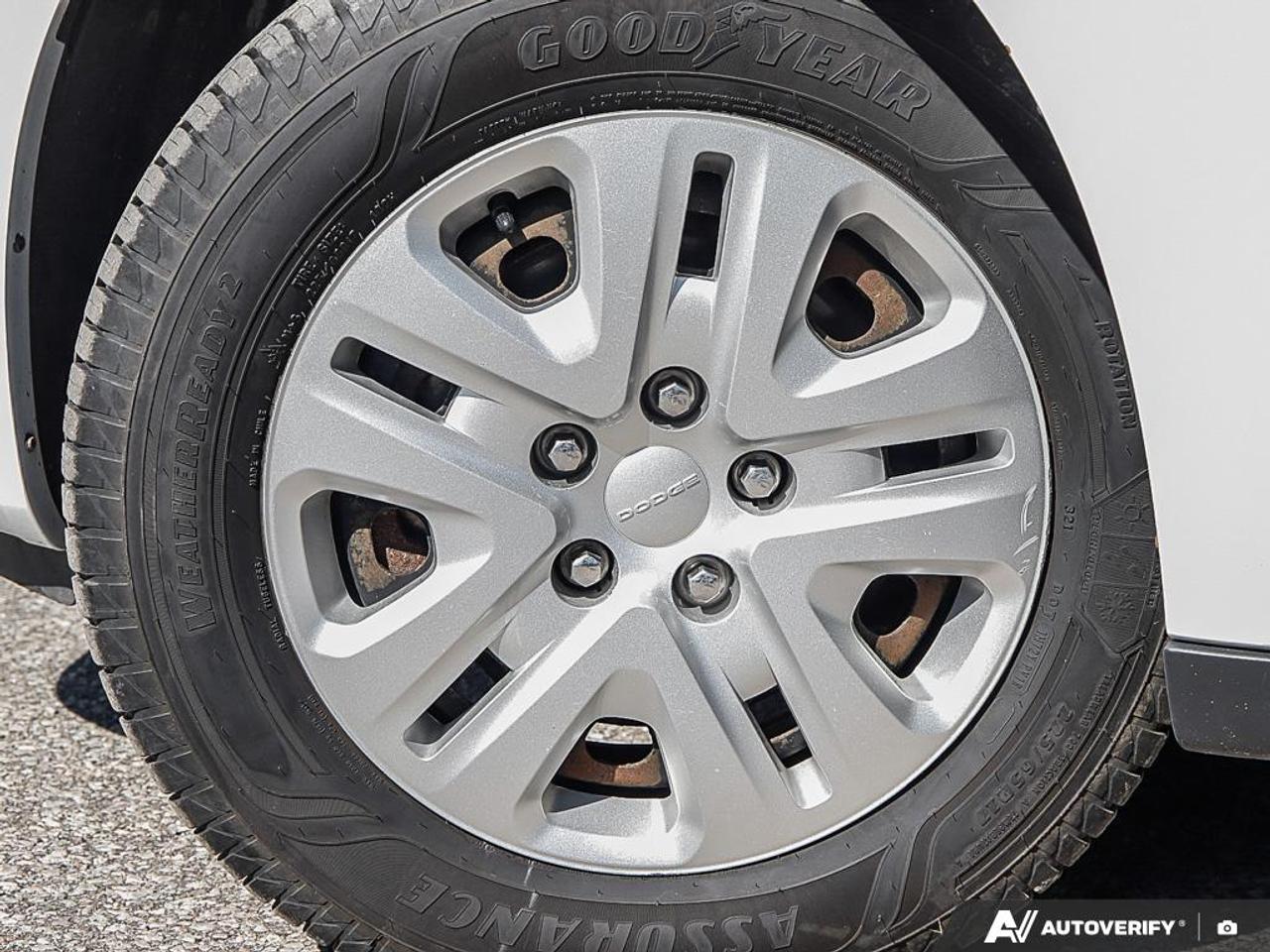 2015 Dodge Grand Caravan SXT, LOW KM'S, REMOTE START, ECON, FULL STOW-N-GO, - Photo #6