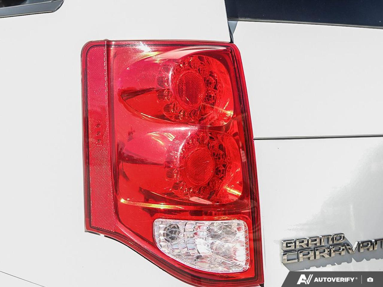 2015 Dodge Grand Caravan SXT, LOW KM'S, REMOTE START, ECON, FULL STOW-N-GO, - Photo #12