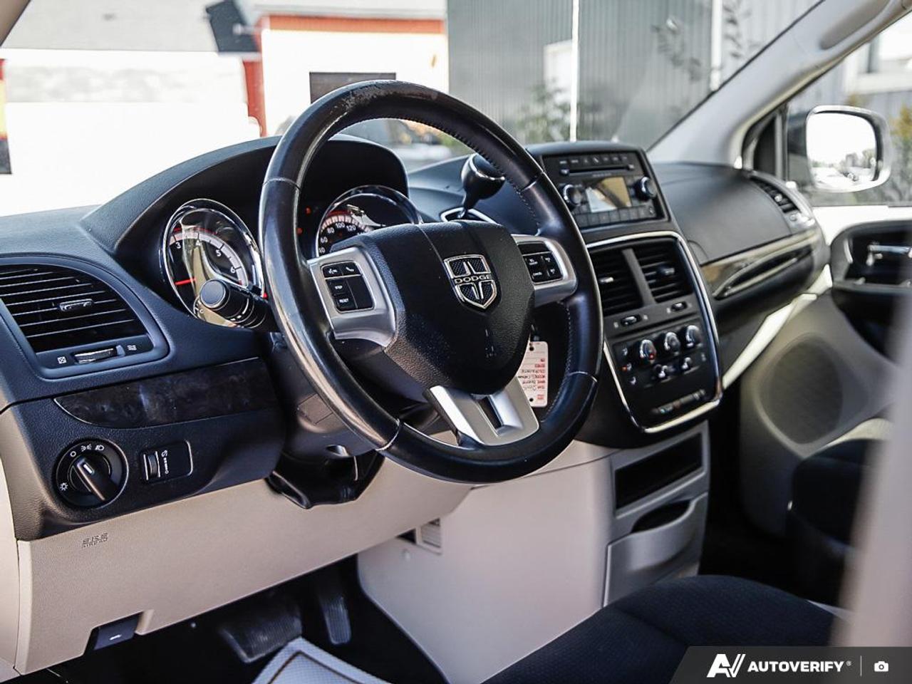 2015 Dodge Grand Caravan SXT, LOW KM'S, REMOTE START, ECON, FULL STOW-N-GO, Photo