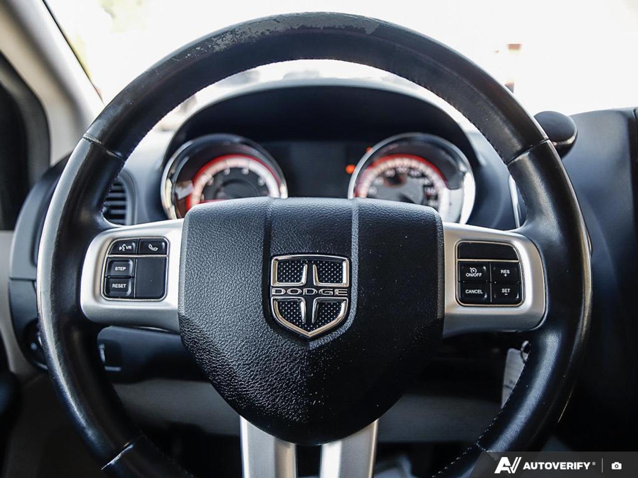 2015 Dodge Grand Caravan SXT, LOW KM'S, REMOTE START, ECON, FULL STOW-N-GO, - Photo #14