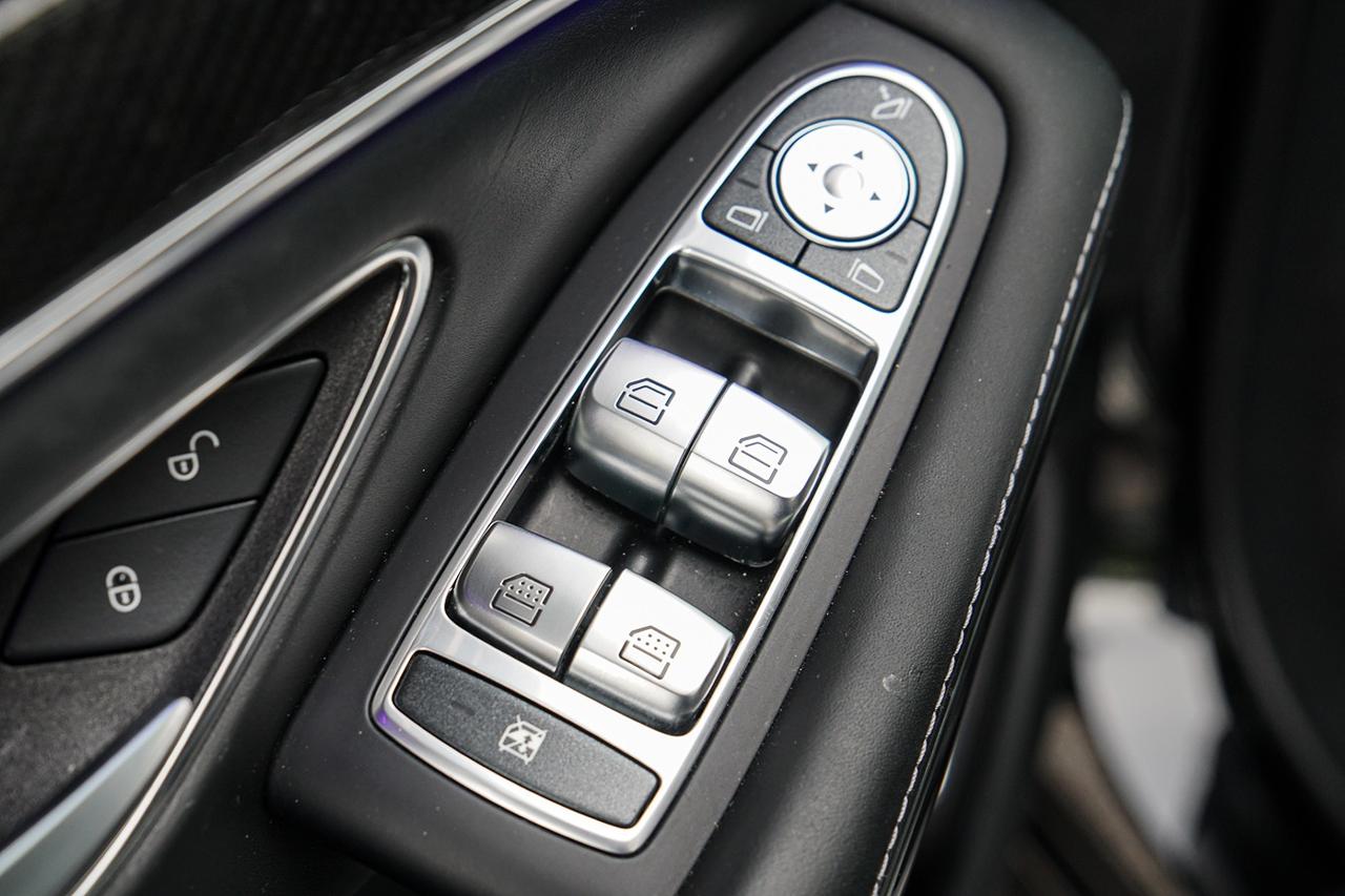 2019 Mercedes-Benz S-Class AMG S 63 |MASSAGE|CARBON PKG|HUD|FULLY LOADED| Photo