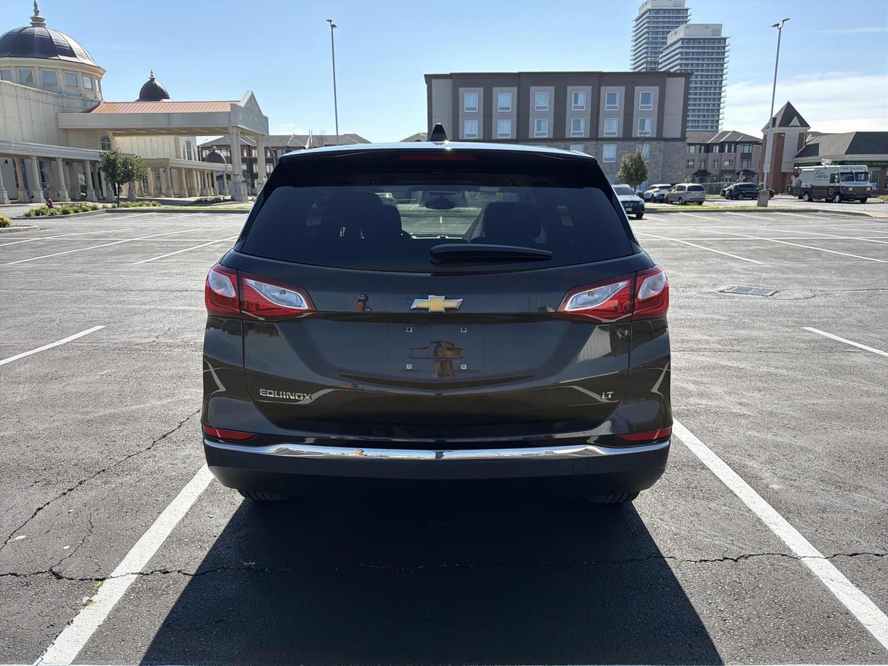2020 Chevrolet Equinox LT Photo