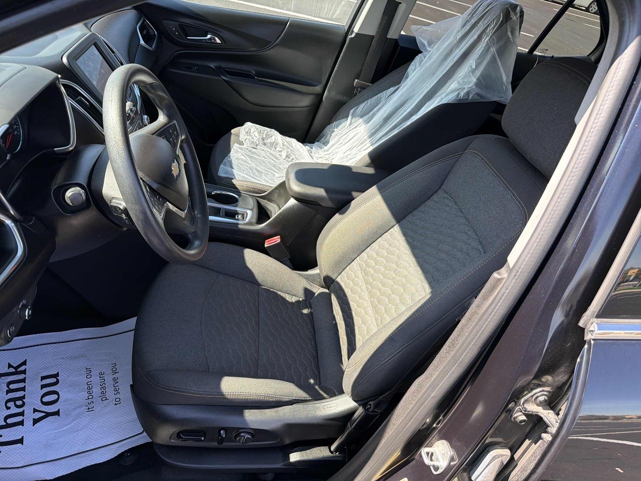 2020 Chevrolet Equinox LT Photo