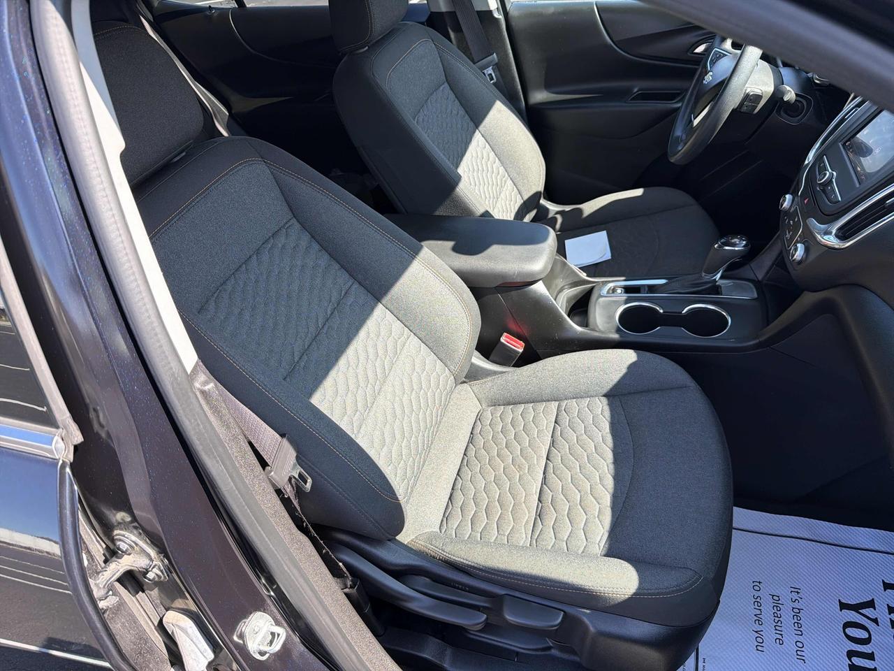 2020 Chevrolet Equinox LT Photo