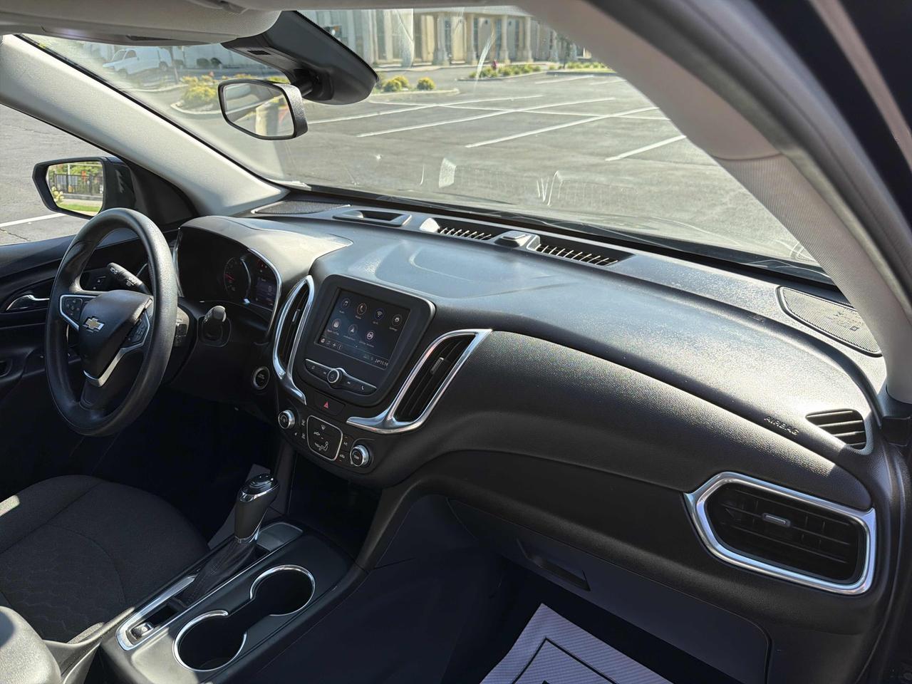 2020 Chevrolet Equinox LT - Photo #17