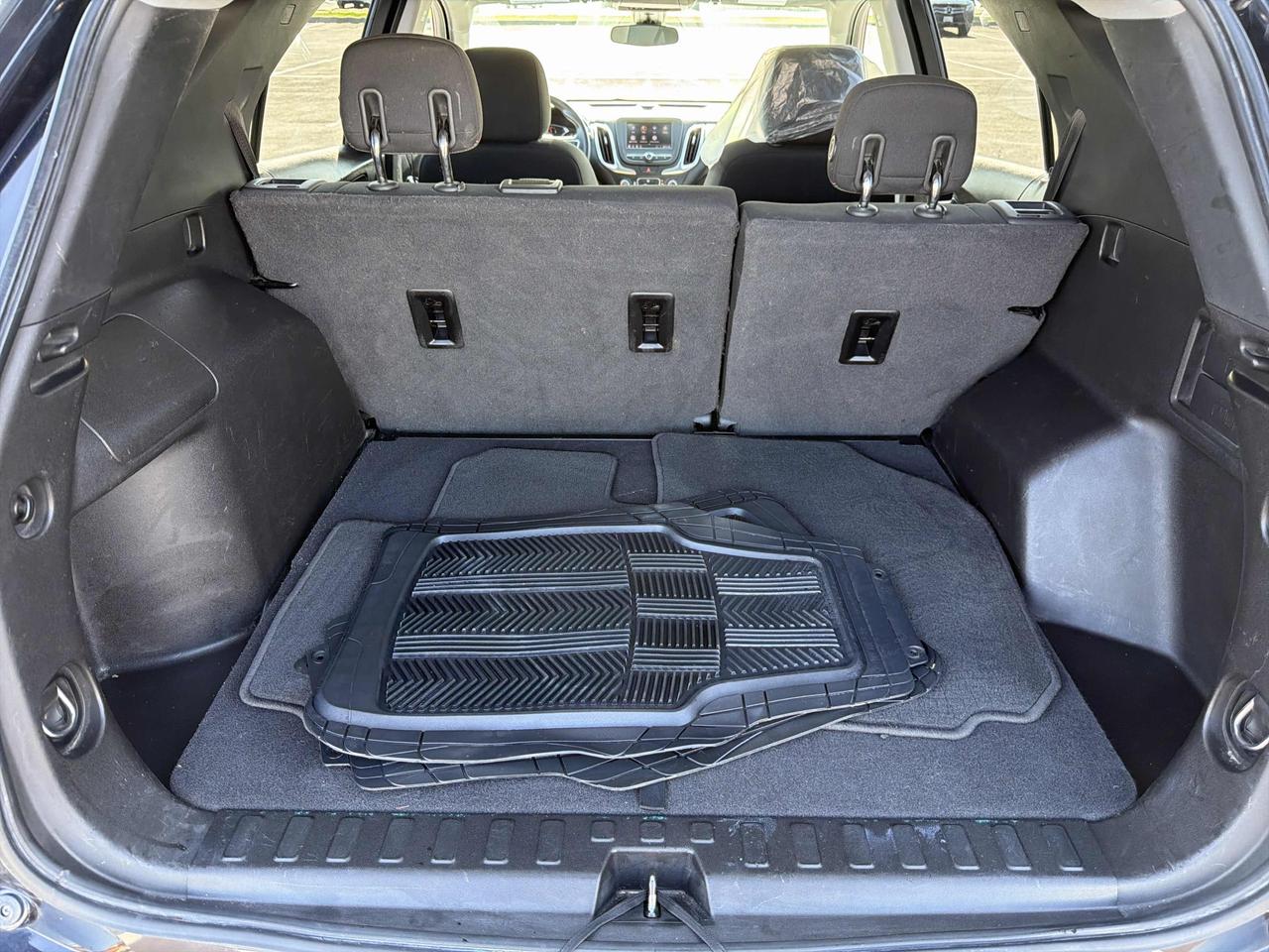 2020 Chevrolet Equinox LT Photo