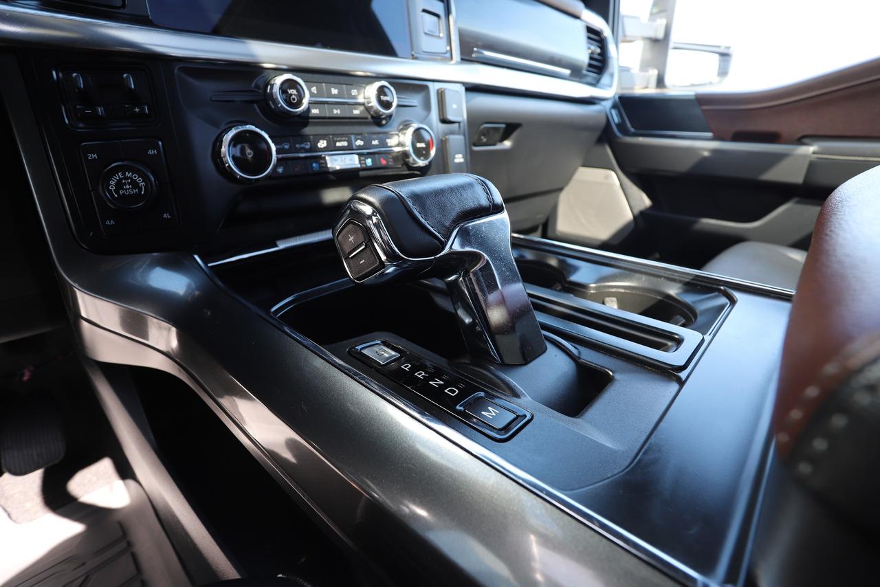 2023 Ford F-150 Lariat 4WD SuperCrew 5.5' Box Photo