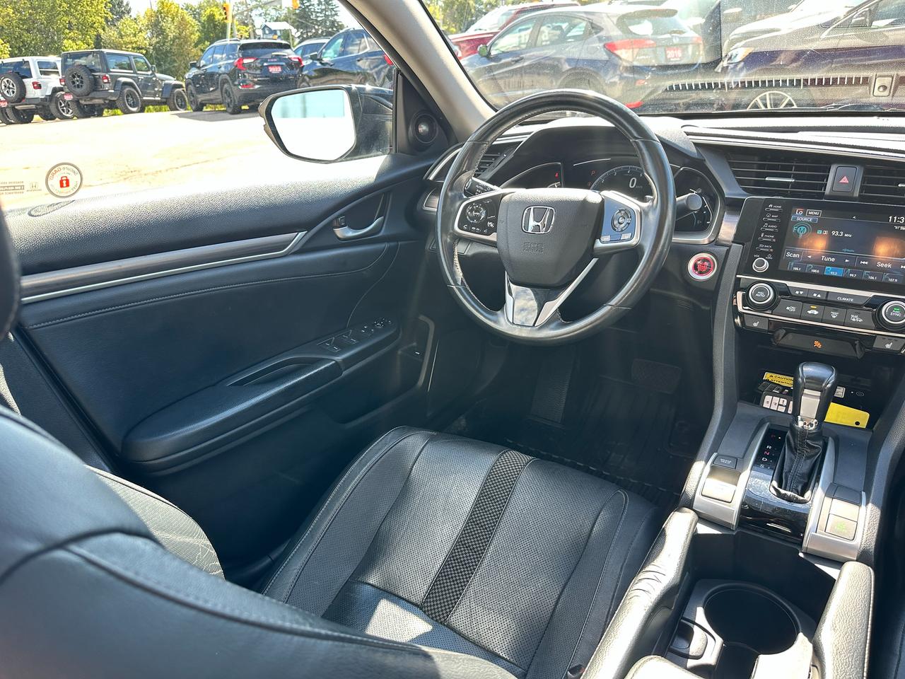 2020 Honda Civic Touring Sunroof Heated Leather SafetyFeatures NAV Photo