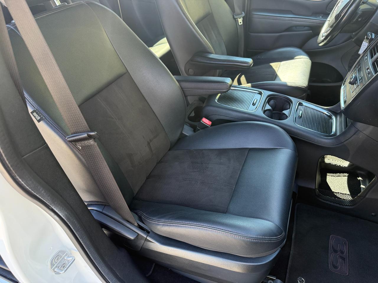 2019 Dodge Grand Caravan 35th Anniversary/LEATHER/NAV/7PASS/DVD/CERTIFIED! Photo