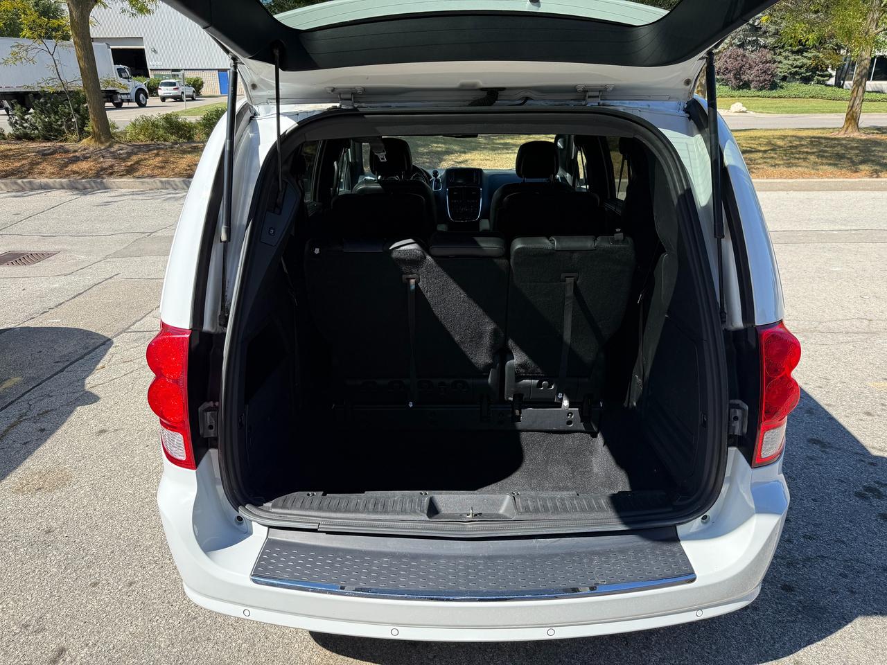 2019 Dodge Grand Caravan 35th Anniversary/LEATHER/NAV/7PASS/DVD/CERTIFIED! Photo