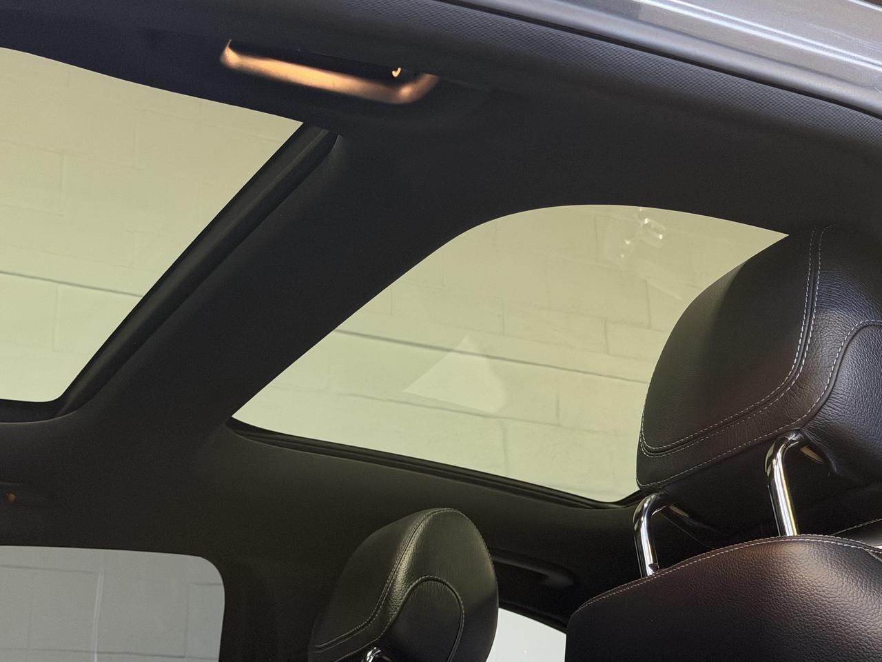 2020 Mercedes-Benz E-Class E 450 Amg, Navi, Backup Photo