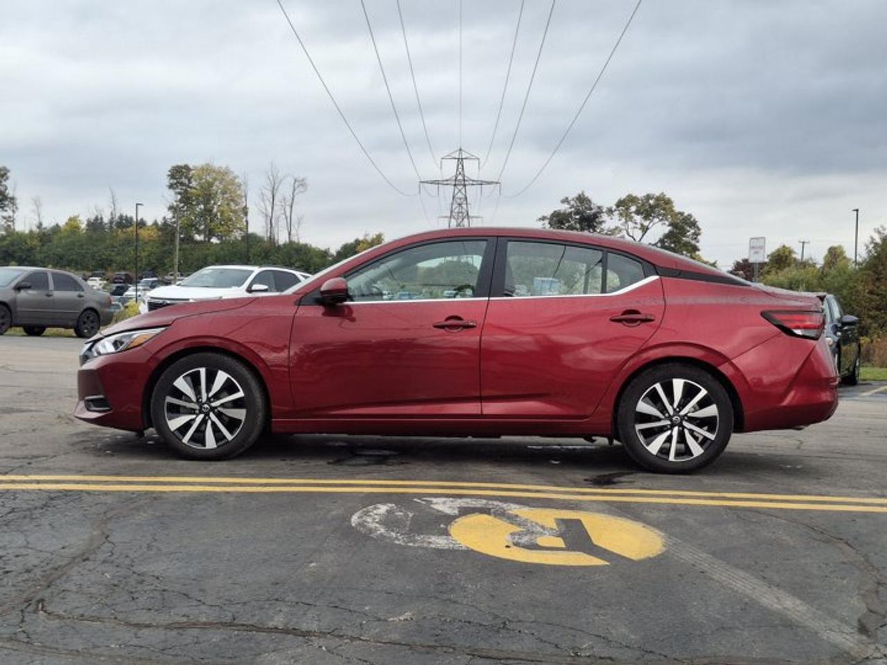 2022 Nissan Sentra SV | Sunroof | Heated Seats | Adaptive Cruise | CarPlay + Android | Rear Cam | Remote Start & More ! Photo