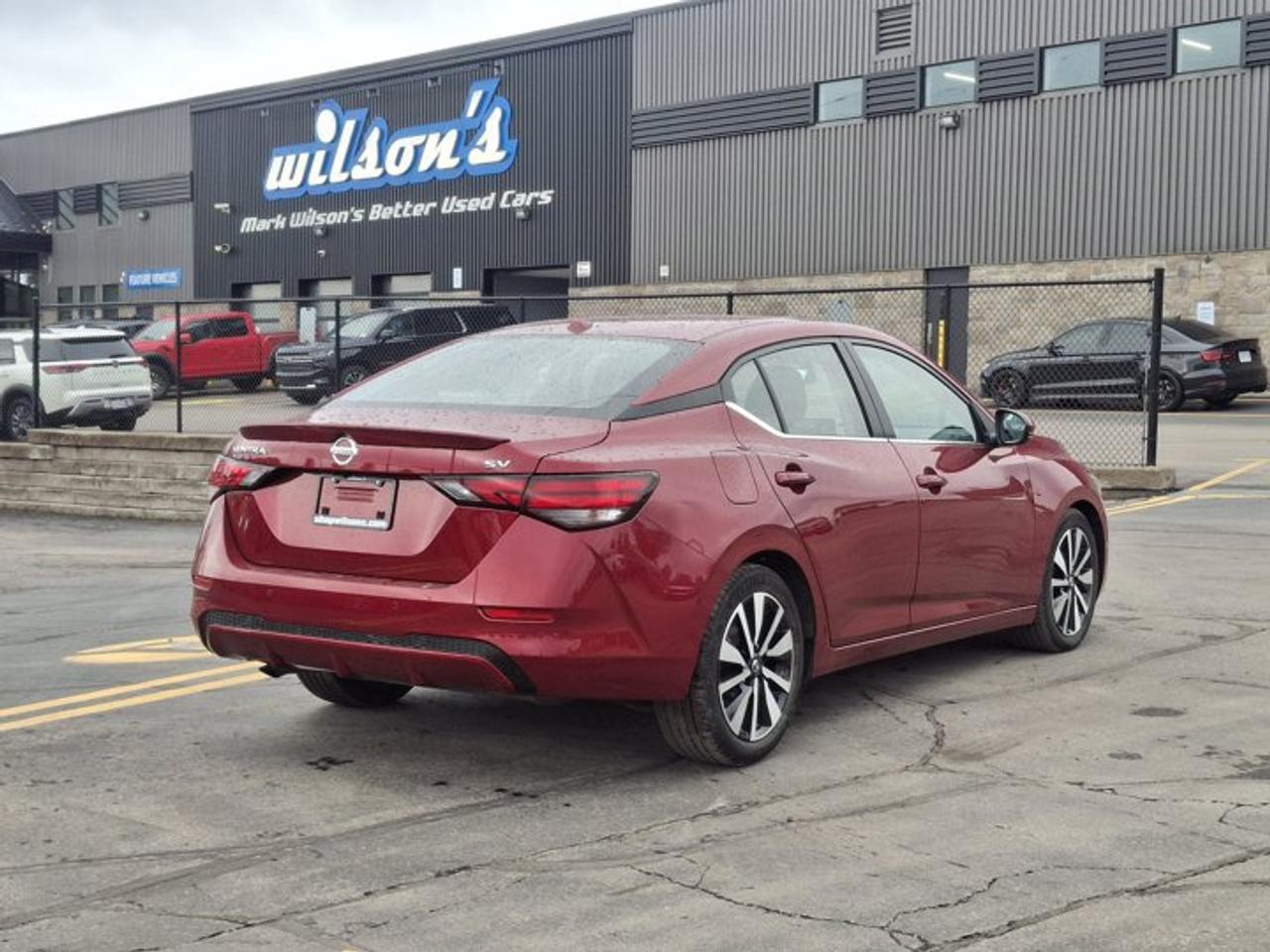 2022 Nissan Sentra SV | Sunroof | Heated Seats | Adaptive Cruise | CarPlay + Android | Rear Cam | Remote Start & More ! Photo4