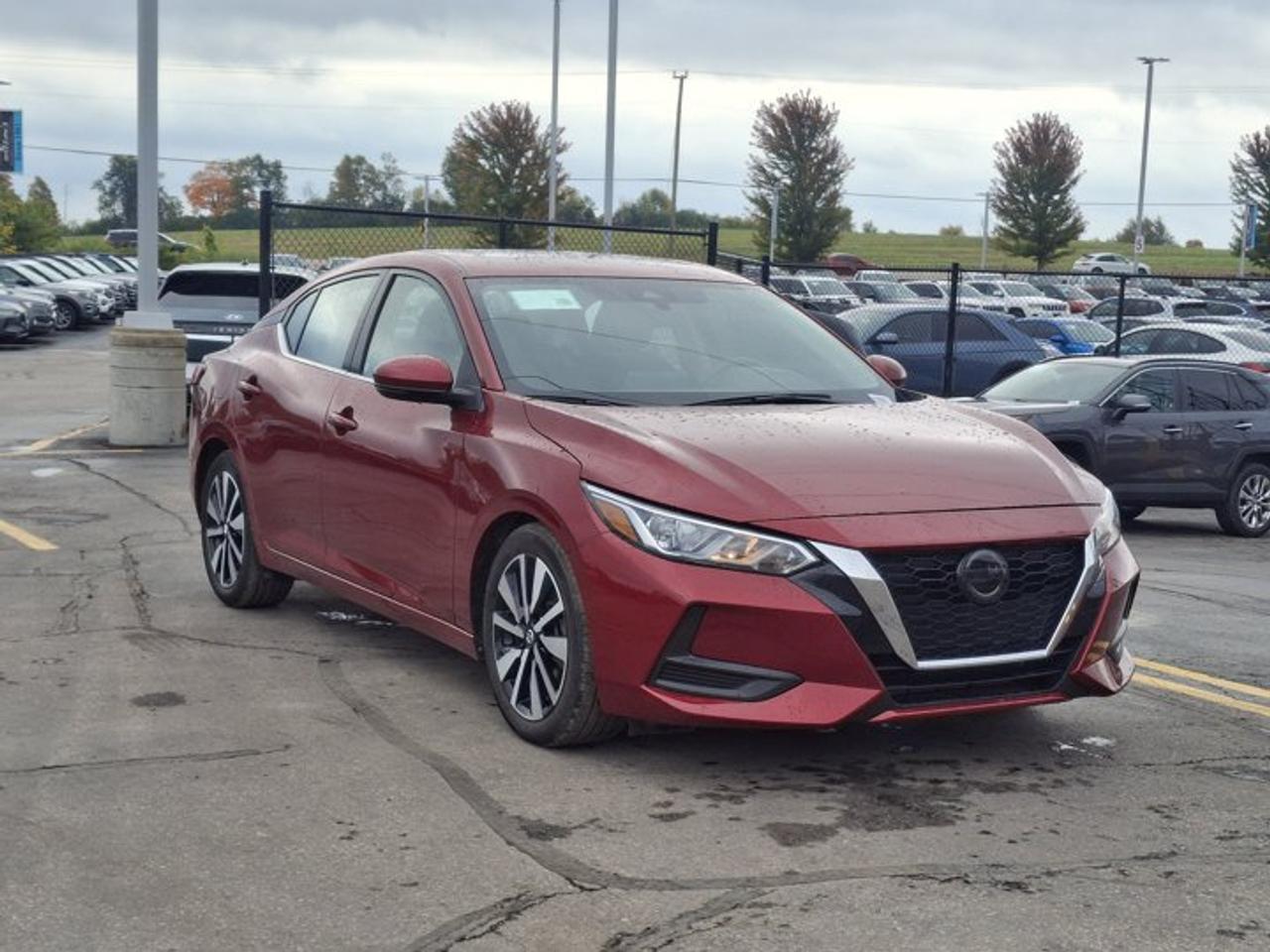 2022 Nissan Sentra SV | Sunroof | Heated Seats | Adaptive Cruise | CarPlay + Android | Rear Cam | Remote Start & More ! Photo