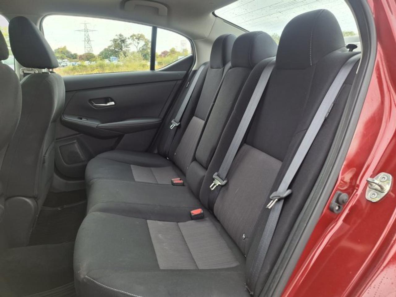 2022 Nissan Sentra SV | Sunroof | Heated Seats | Adaptive Cruise | CarPlay + Android | Rear Cam | Remote Start & More ! Photo