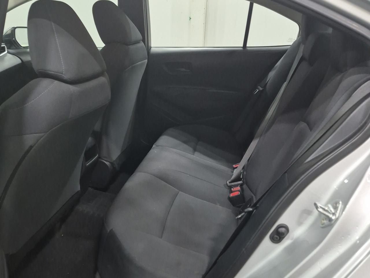 2022 Toyota Corolla LE Photo