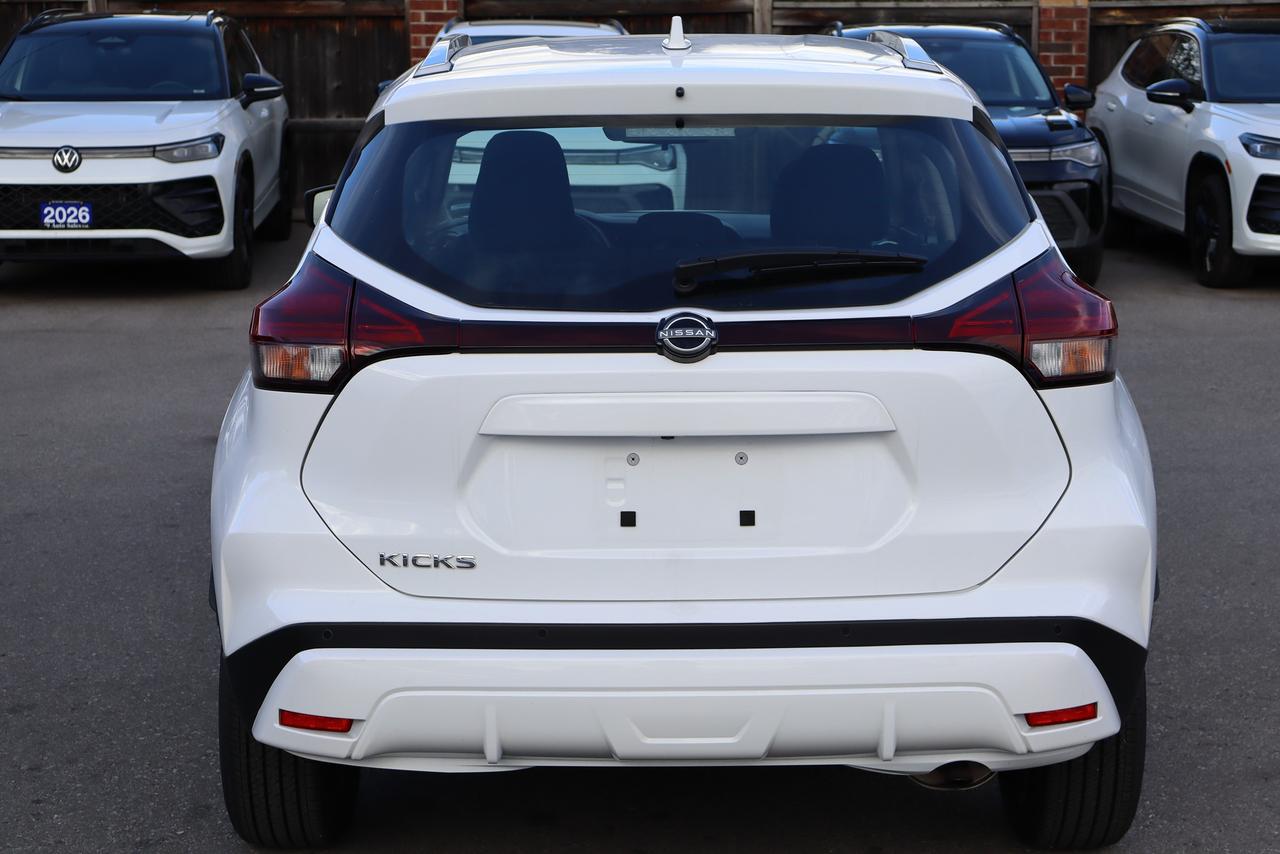 2025 Nissan Kicks SV FWD Photo