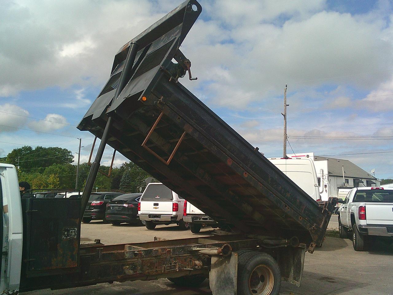 1997 Ford F-350 Pickup Truck