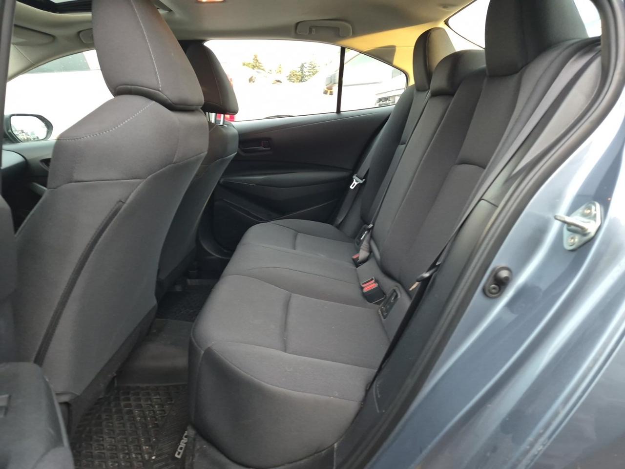 2022 Toyota Corolla LE Photo
