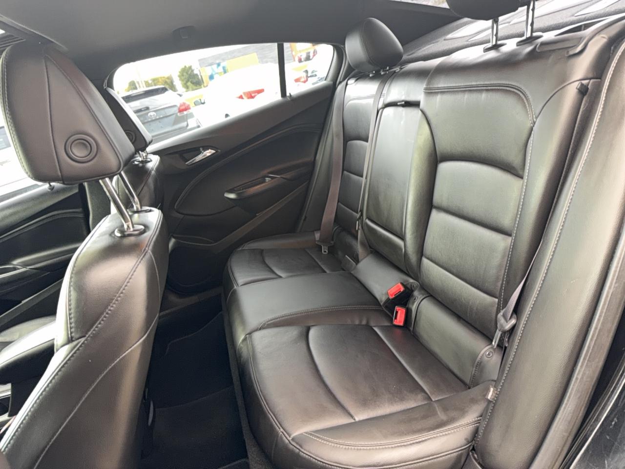 2017 Chevrolet Cruze Premier Photo
