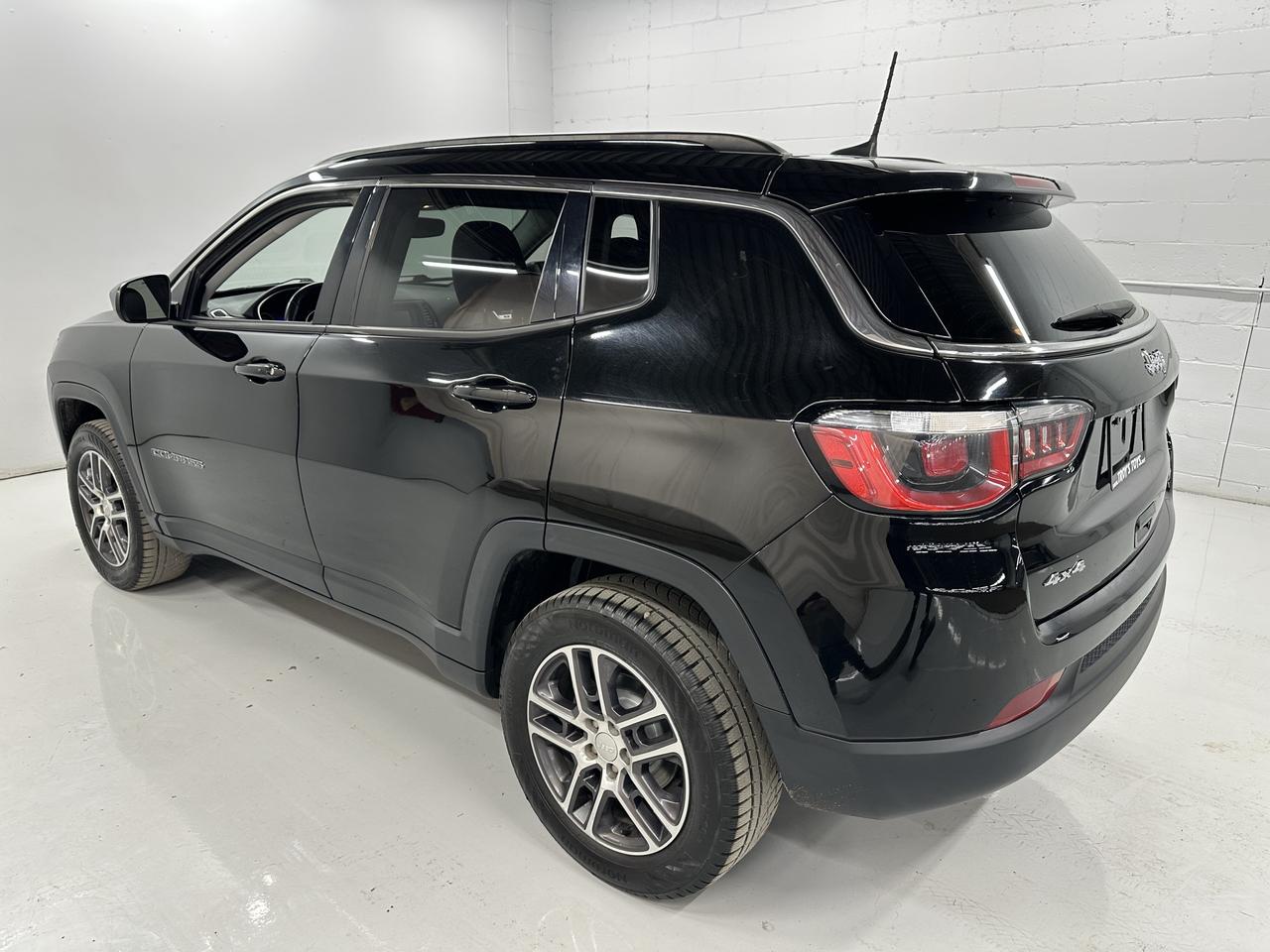 2018 Jeep Compass NORTH Photo34