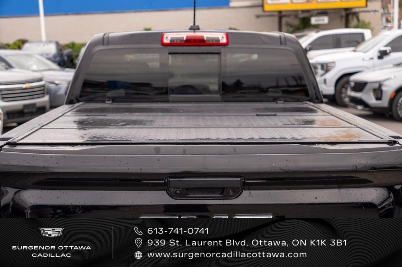 2025 GMC Canyon Crew Cab Short Box 4-Wheel Drive Denali Photo